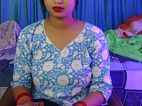 Snapshot of priya-kumari22 chatting on October 13, 2025, 4:36 am priya-kumari22 online show from October 13, 2025, 4:36 am