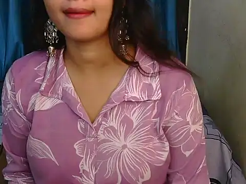 Snapshot of priya-kumari22 chatting on October 6, 2025, 5:08 am priya-kumari22 online show from October 6, 2025, 5:08 am