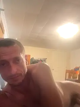 gloriascum online show from September 13, 2025, 5:40 am