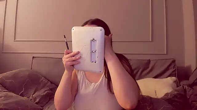 Isabellaprincess online show from November 10, 2025, 9:53 pm