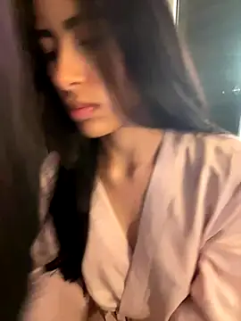 Snapshot of imsaraah chatting on September 28, 2025, 10:28 pm imsaraah online show from September 28, 2025, 10:28 pm