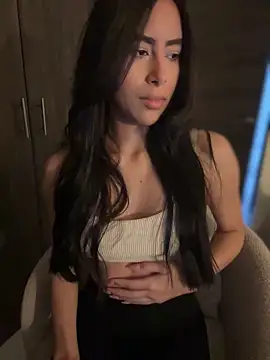 Snapshot of imsaraah chatting on September 29, 2025, 10:04 pm imsaraah online show from September 29, 2025, 10:04 pm