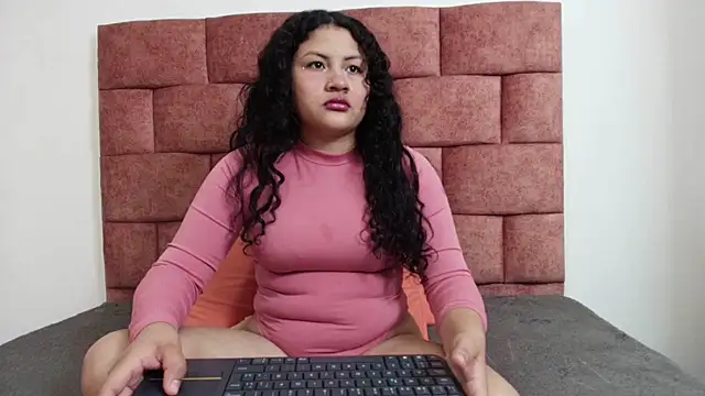 Girl Disgusting Messy online show from September 9, 2025, 8:07 pm