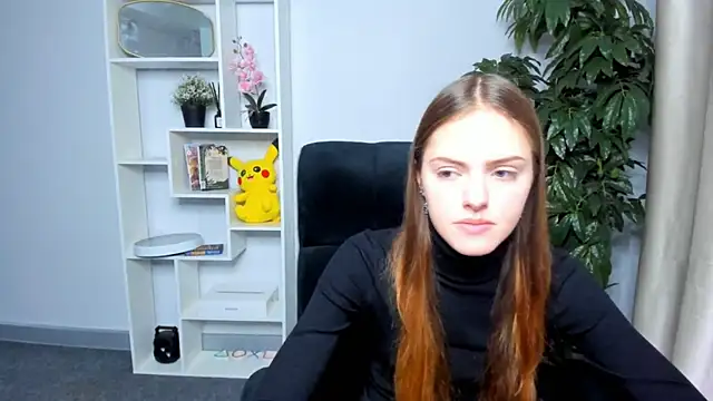 FeliciaWard online show from October 24, 2025, 12:04 pm