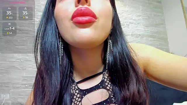 Snapshot of Jelly_Bee chatting on October 10, 2025, 8:09 pm Jelly Bee online show from October 10, 2025, 8:09 pm