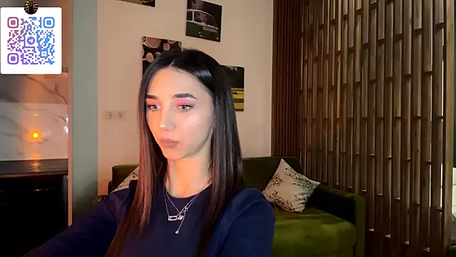 Snapshot of LinaMour chatting on February 12, 2026, 10:42 pm LinaMour online show from February 12, 2026, 10:42 pm