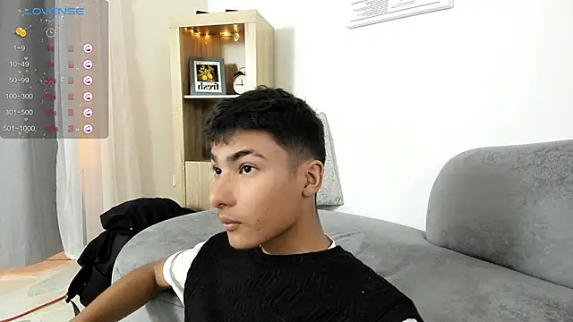 raven yees online show from September 17, 2025, 1:13 pm
