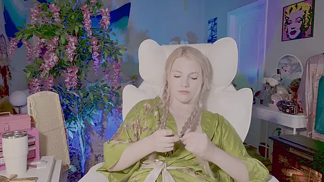 Talulaa online show from May 23, 2026, 11:59 pm