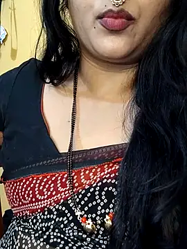 Snapshot of Angel0731 chatting on May 28, 2026, 6:47 pm Angel0731 online show from May 28, 2026, 6:47 pm