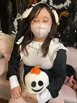 Snapshot of kotone_blossom_x chatting on October 24, 2025, 11:31 am kotone blossom x online show from October 24, 2025, 11:31 am