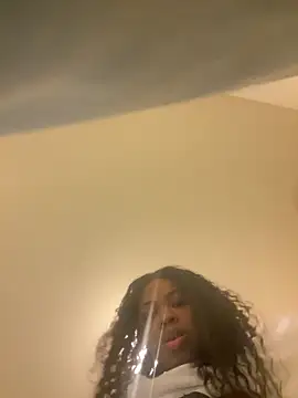 Idonotcherishu online show from September 27, 2025, 11:55 pm