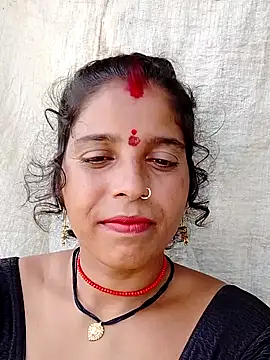 Manvi tyagi online show from September 11, 2025, 6:35 am