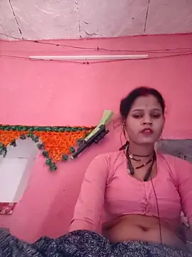 Snapshot of Manvi_tyagi chatting on October 26, 2025, 9:31 am Manvi tyagi online show from October 26, 2025, 9:31 am