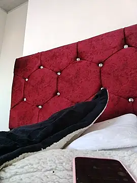 Eva Clark01 online show from December 18, 2025, 12:42 pm