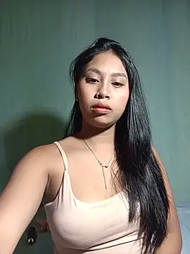 Snapshot of UrSweetAsianLady_02 chatting on July 14, 2026, 11:38 am UrSweetAsianLady 02 online show from July 14, 2026, 11:38 am