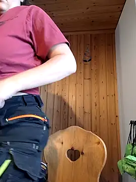 Snapshot of YoungLiisaxx chatting on October 25, 2025, 9:08 am YoungLiisaxx online show from October 25, 2025, 9:08 am