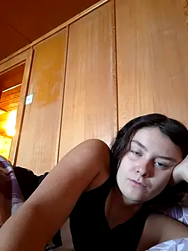 Snapshot of YoungLiisaxx chatting on September 25, 2025, 6:19 am YoungLiisaxx online show from September 25, 2025, 6:19 am