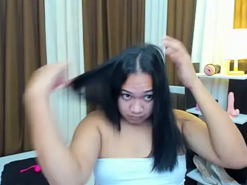 TsUncutKaren online show from October 24, 2025, 8:52 pm