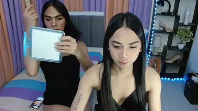 Snapshot of PetiteAsianYuki chatting on October 6, 2025, 7:53 am PetiteAsianYuki online show from October 6, 2025, 7:53 am