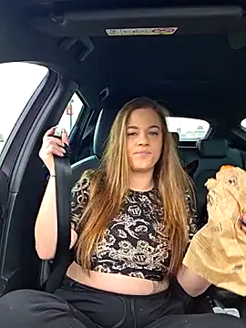 Luna Lynn online show from March 25, 2026, 11:20 am