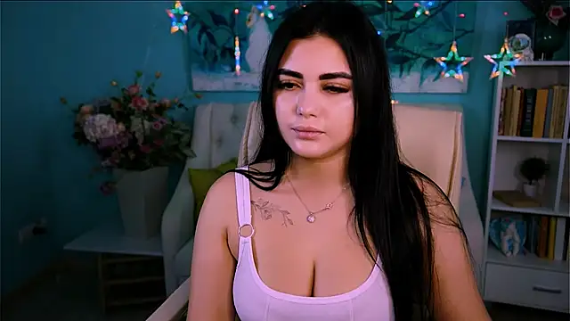 Snapshot of NaomiWilsons chatting on September 23, 2025, 12:34 pm NaomiWilsons online show from September 23, 2025, 12:34 pm