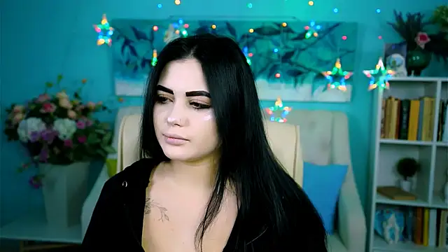 Snapshot of NaomiWilsons chatting on October 4, 2025, 4:30 pm NaomiWilsons online show from October 4, 2025, 4:30 pm