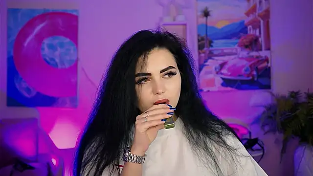 Snapshot of NaomiWilsons chatting on October 13, 2025, 8:27 am NaomiWilsons online show from October 13, 2025, 8:27 am