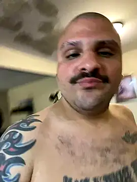 Snapshot of JacksonTheBull chatting on November 8, 2025, 8:07 am JacksonTheBull online show from November 8, 2025, 8:07 am