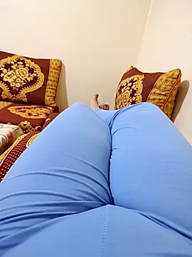 Charmota sexi online show from October 28, 2025, 9:36 pm