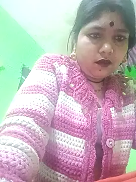 Snapshot of Priya_tyagi chatting on November 1, 2025, 1:01 am Priya tyagi online show from November 1, 2025, 1:01 am