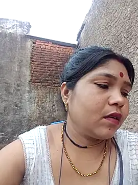 Snapshot of Priya_tyagi chatting on September 19, 2025, 11:14 am Priya tyagi online show from September 19, 2025, 11:14 am