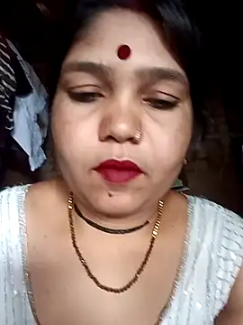 Snapshot of Priya_tyagi chatting on September 18, 2025, 11:02 am Priya tyagi online show from September 18, 2025, 11:02 am