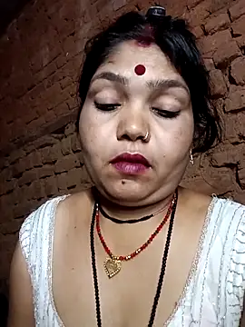 Snapshot of Priya_tyagi chatting on September 26, 2025, 6:48 pm Priya tyagi online show from September 26, 2025, 6:48 pm