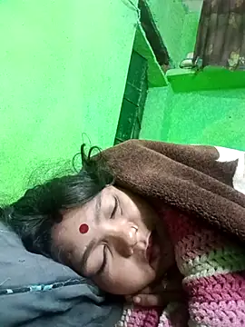 Snapshot of Priya_tyagi chatting on October 28, 2025, 10:31 pm Priya tyagi online show from October 28, 2025, 10:31 pm