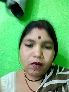 Snapshot of Priya_tyagi chatting on October 31, 2025, 12:57 pm Priya tyagi online show from October 31, 2025, 12:57 pm