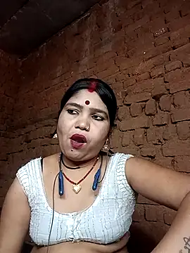Snapshot of Priya_tyagi chatting on October 3, 2025, 9:55 am Priya tyagi online show from October 3, 2025, 9:55 am