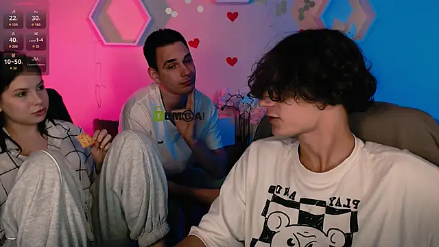 Snapshot of renata_sweety chatting on October 14, 2025, 2:34 am renata sweety online show from October 14, 2025, 2:34 am