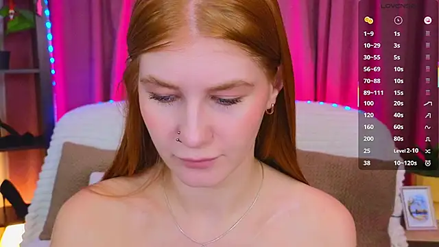 Snapshot of JuliaPowers_ chatting on October 24, 2025, 4:11 am JuliaPowers  online show from October 24, 2025, 4:11 am