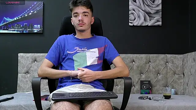 Snapshot of LextasyScott chatting on September 22, 2025, 5:02 am LextasyScott online show from September 22, 2025, 5:02 am