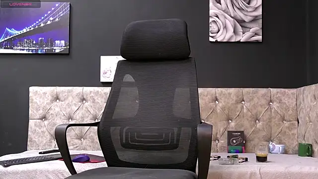 Snapshot of LextasyScott chatting on September 20, 2025, 5:01 am LextasyScott online show from September 20, 2025, 5:01 am