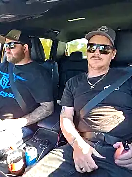 brokecountrylads online show from October 15, 2025, 5:50 am