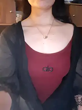 LazdyLy online show from October 26, 2025, 12:33 am