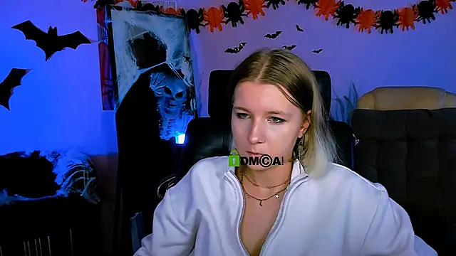 Snapshot of gloria_bubble chatting on October 22, 2025, 11:42 am gloria bubble online show from October 22, 2025, 11:42 am