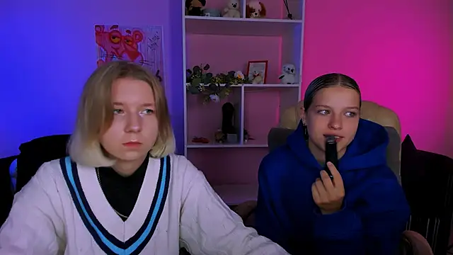 Snapshot of gloria_bubble chatting on September 22, 2025, 5:35 am gloria bubble online show from September 22, 2025, 5:35 am