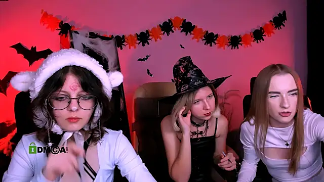 Snapshot of gloria_bubble chatting on October 26, 2025, 9:59 pm gloria bubble online show from October 26, 2025, 9:59 pm