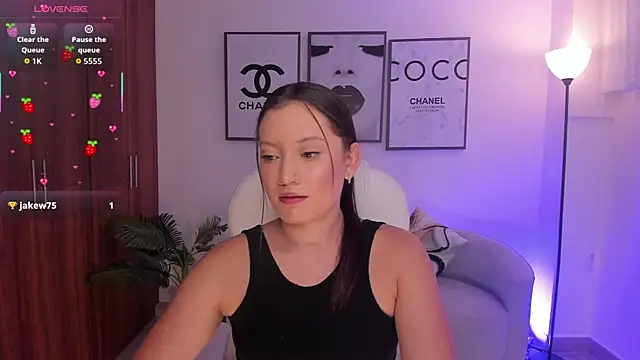 Snapshot of nylaa_rose chatting on September 16, 2025, 6:53 pm nylaa rose online show from September 16, 2025, 6:53 pm