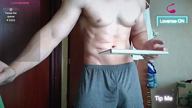 cris2428 online show from November 6, 2025, 3:27 pm