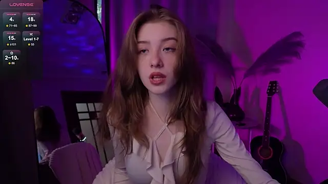 AstraMist online show from October 7, 2025, 1:34 pm