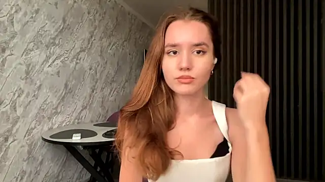 Anna Dominator online show from September 14, 2025, 3:12 pm
