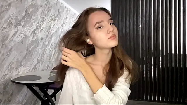 Anna Dominator online show from September 15, 2025, 3:23 pm